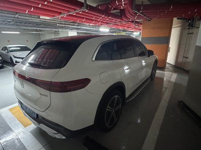 MERCEDES-BENZ EQS - 5