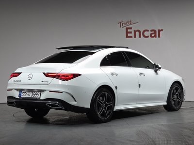 MERCEDES-BENZ CLA - 2