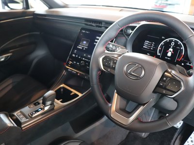 2026 Lexus LBX 照片 13