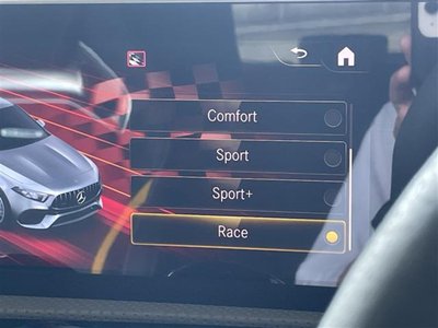 صورة مصغرة 14 لـ 2020 Mercedes-BENZ A-CLASS AMG