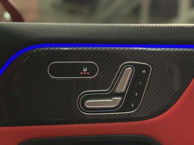 MERCEDES-BENZ GLA - 7