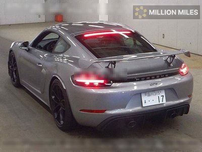 PORSCHE 718 CAYMAN - 2