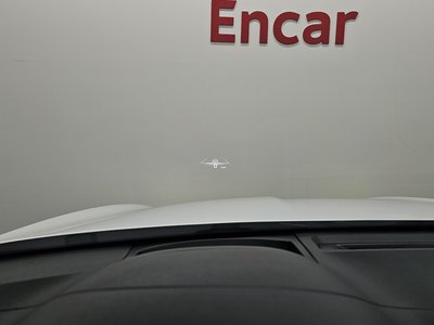 2021 Genesis GV70 thumbnail 17