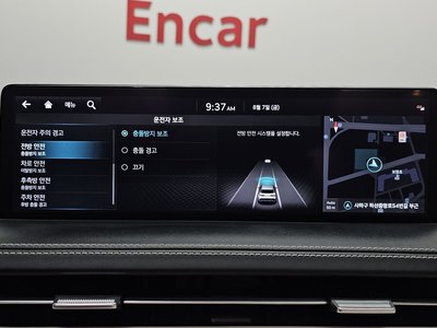 2021 Genesis GV70 thumbnail 16