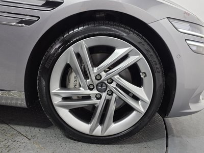 2025 Genesis G80 (RG3) 照片 8