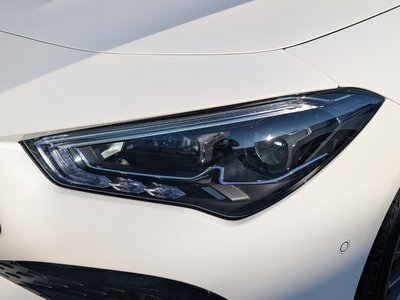 MERCEDES-BENZ CLA - 10