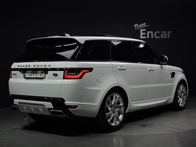 صورة 2 لـ 2022 LAND Rover RANGE ROVER SPORT