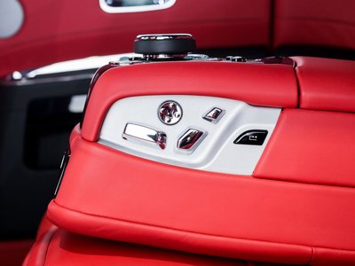 2016 ROLLS-ROYCE GHOST — миниатюра 62