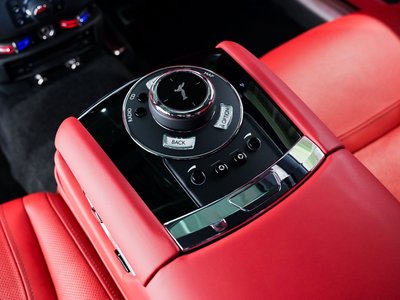 2016 ROLLS-ROYCE GHOST — миниатюра 69