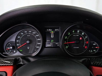 MASERATI GRAN TURISMO - 8