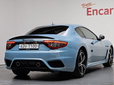 MASERATI GRAN TURISMO - 5