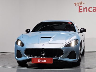 MASERATI GRAN TURISMO - 2