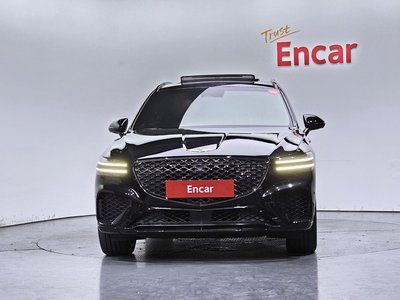 صورة 2 لـ 2021 Genesis GV70