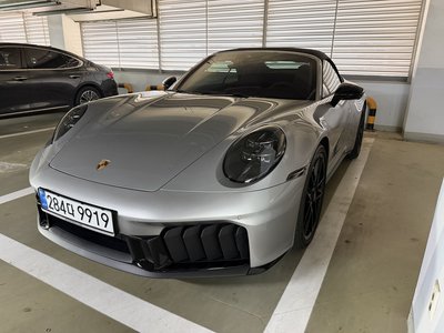 PORSCHE 911 - 1