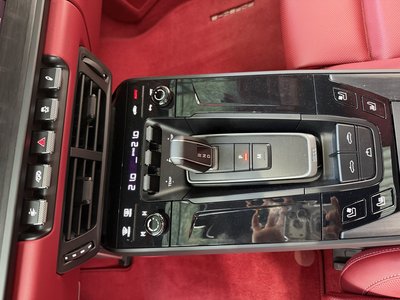 PORSCHE 911 - 9