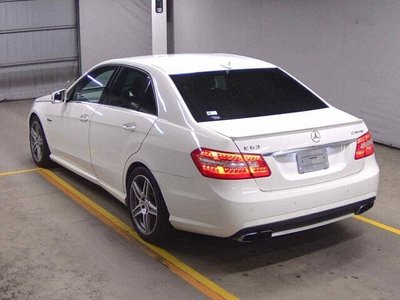 MERCEDES-BENZ E-CLASS AMG - 2