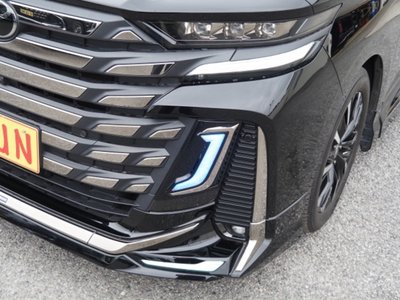 2023 Toyota VELLFIRE — фото 12