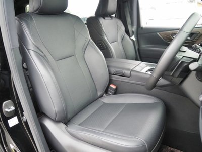 2023 Toyota VELLFIRE — фото 26