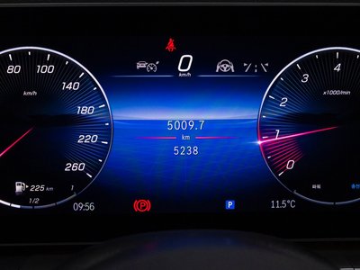 MERCEDES-BENZ GLE-CLASS - 8