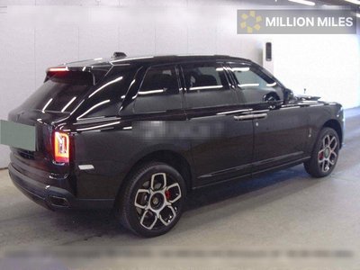 ROLLS-ROYCE CULLINAN - 5