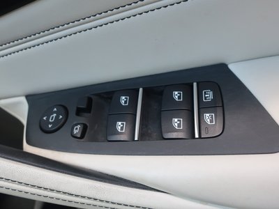 2018 BMW M5 thumbnail 54