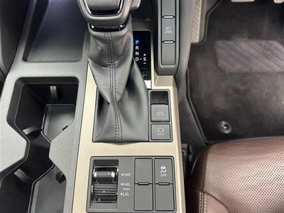 TOYOTA LAND CRUISER 250 - 10