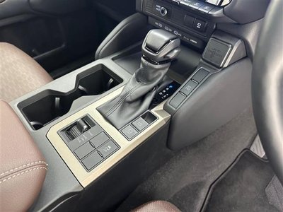 TOYOTA LAND CRUISER 250 - 9