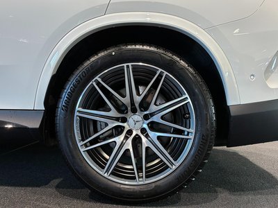 صورة مصغرة 58 لـ 2025 Mercedes-BENZ GLC AMG