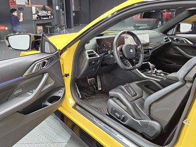 2025 BMW M4 — миниатюра 13