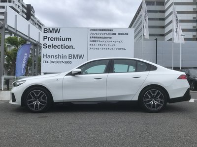 BMW 5 SERIES - 6