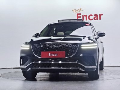 2024 Genesis GV70 photo 2