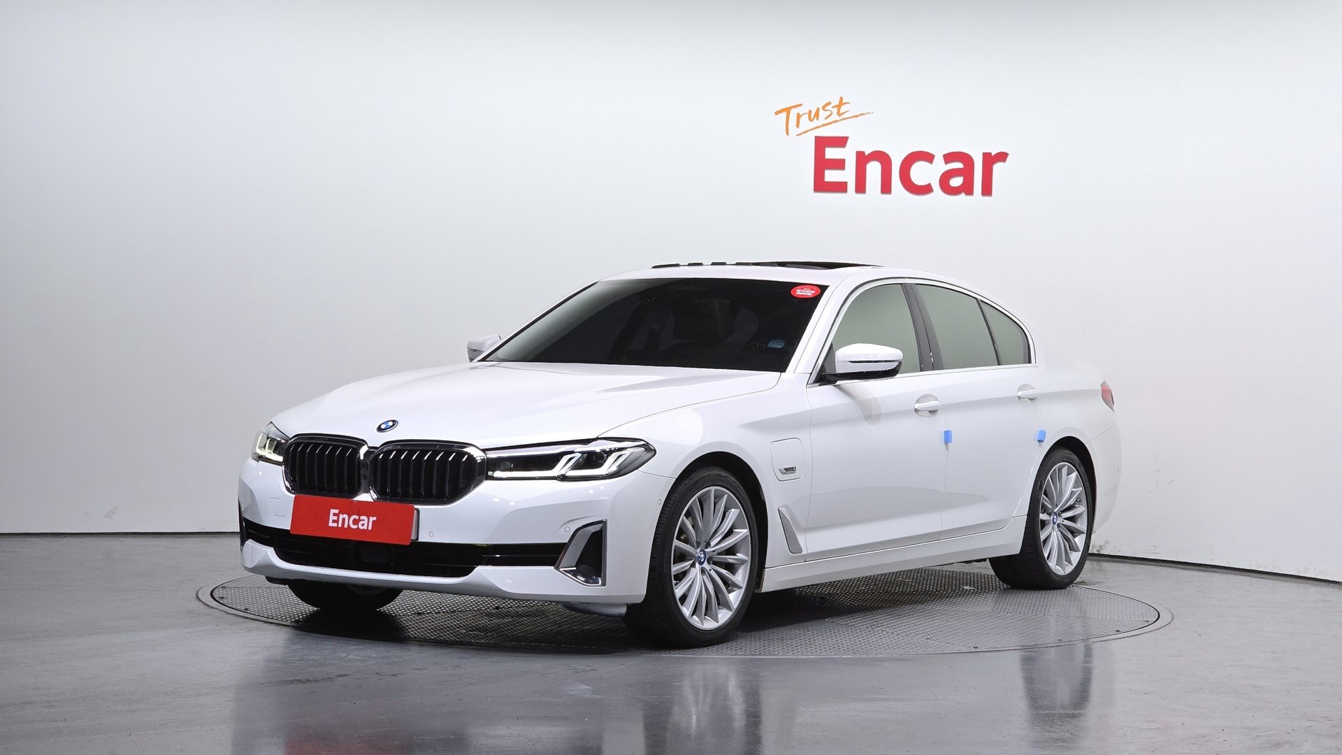 BMW 5 SERIES - View 1