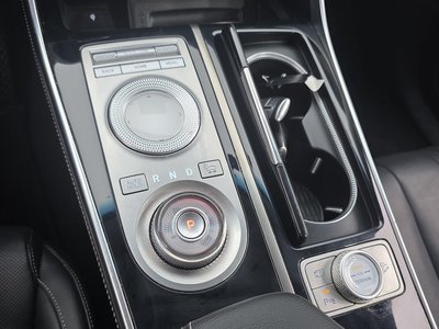 صورة 9 لـ 2021 Genesis GV80