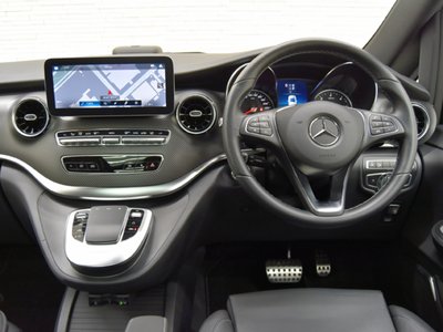 MERCEDES-BENZ V-CLASS - 10