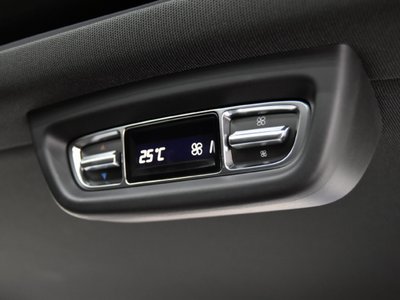 2024 Mercedes-BENZ V-CLASS — миниатюра 26