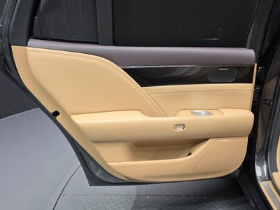 2022 Genesis G90 (RS4) thumbnail 15