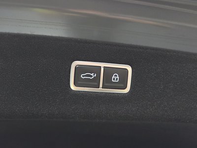 2022 Genesis G90 (RS4) thumbnail 27