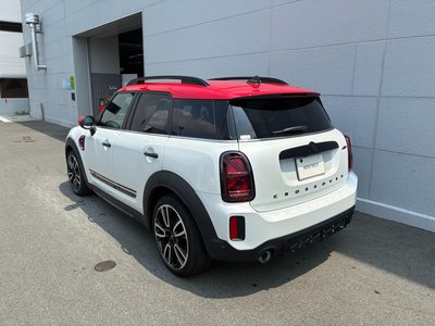 2023 MINI COOPER CROSSOVER photo 4