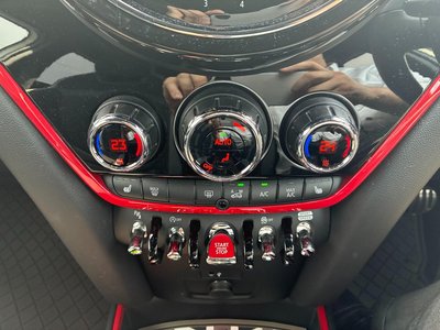 2023 MINI COOPER CROSSOVER — миниатюра 24