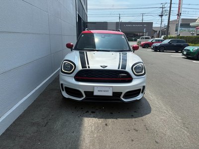 2023 MINI COOPER CROSSOVER photo 2