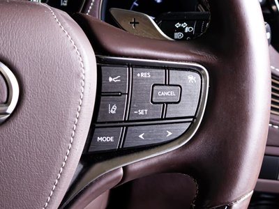2018 Lexus LS — миниатюра 41