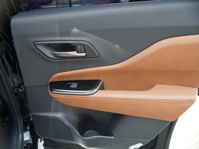 2025 Toyota CROWN ESTATE 照片 44