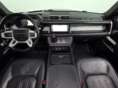 LAND ROVER DEFENDER - 5