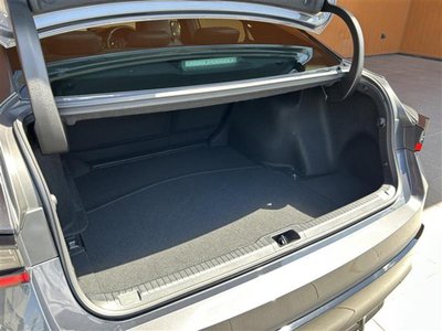 صورة مصغرة 28 لـ 2021 Lexus IS