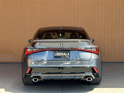 صورة مصغرة 38 لـ 2021 Lexus IS