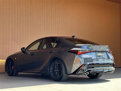 صورة مصغرة 43 لـ 2021 Lexus IS