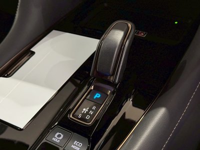 2026 Toyota ALPHARD — миниатюра 42