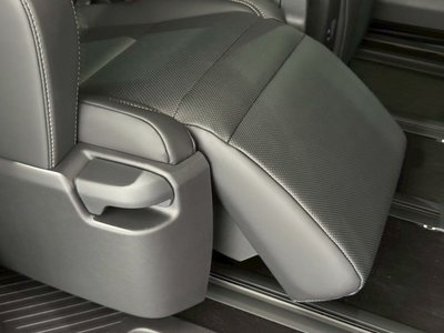 2026 Toyota ALPHARD — миниатюра 55
