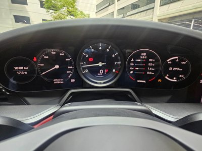 PORSCHE 911 - 8