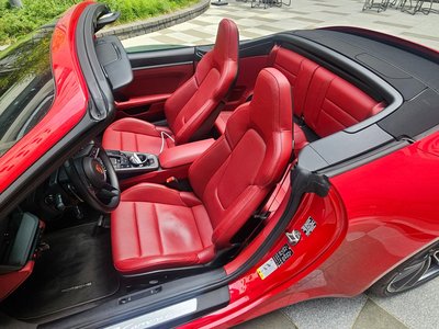 PORSCHE 911 - 10
